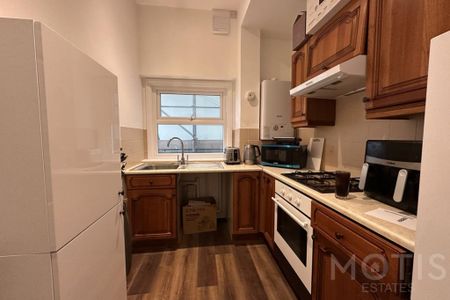 1 bedroom flat to rent - Photo 2