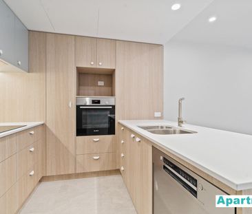 Great Location - 1 Bedroom Apartment with Courtyard - Photo 4