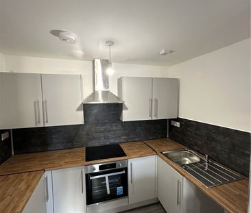 9-15 Cloth Hall Street, Huddersfield, ... - Photo 1