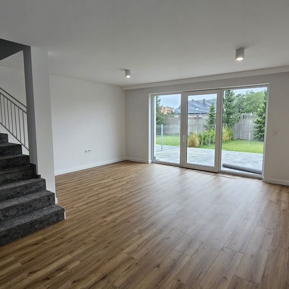 (Symbol 429935) DOM na WYNAJEMMierzyn, Mierzyn bliźniaki z widokiem na Staw - Фото 1