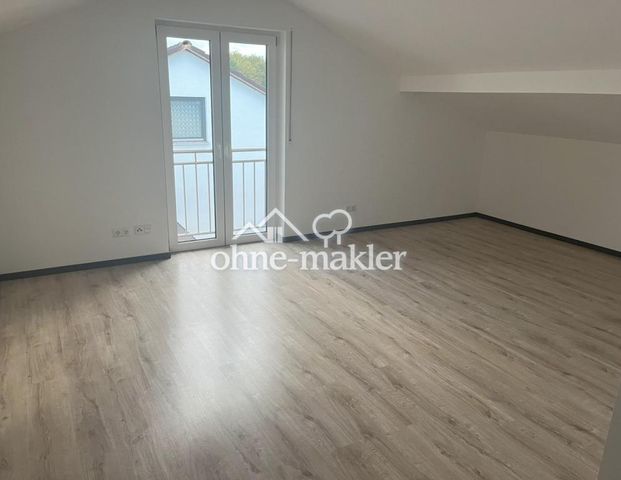 Außergewöhnlich große 2-Zimmer-Dachgeschosswohnung mit Dachterrasse - Foto 1