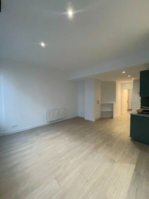 PARIS 15 - PROCESSION - Photo 1