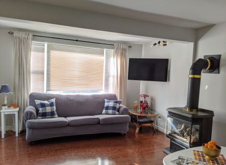 For Lease - 55 47th Street, Wasaga Beach, Ontario - Photo 3