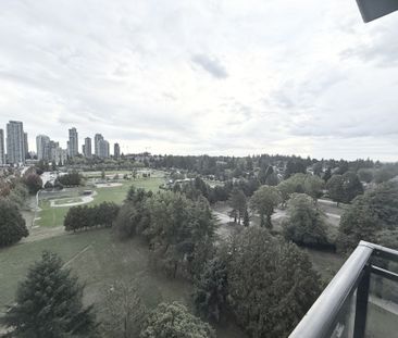 Bright One Bedroom and Den in Surrey Central Conveniently Located b... - Photo 5