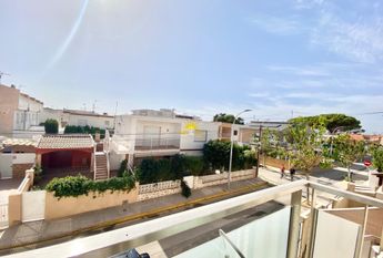 4 BEDROOM TRIPLEX - TORRE DE LA HORADADA