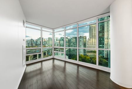 For Lease - 231 Fort York Boulevard Unit# 1222, Toronto, Ontario - Photo 2