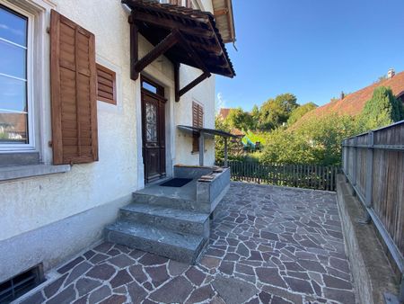 CHARMANTE WOHNUNG IM DORFKERN - Photo 2