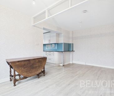 3 bedroom semi-detached house to rent - Photo 4