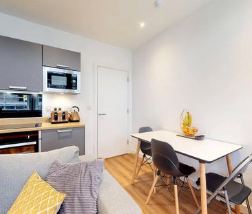 2 bedroom apartment to rent - Photo 3