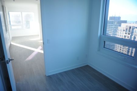 For Lease - 8 Wellesley Street Unit# 3816, Toronto, Ontario - Photo 5