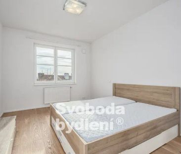 Doporučujeme částečně zařízený byt v rezidenční části Prahy 3 - Vin... - Photo 2
