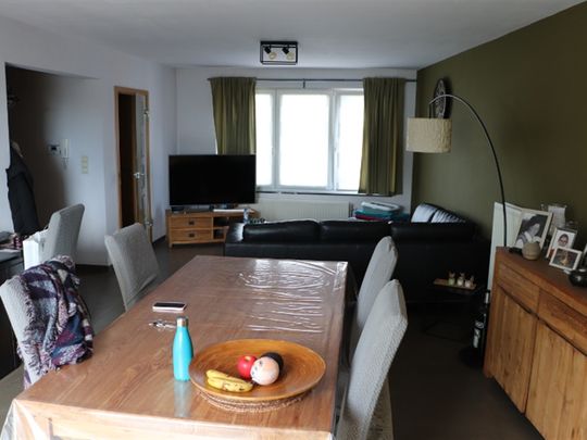 Gunstig gelegen ruim duplex-APP op 2de & 3deV met 2 SLK, prachtig zonneterras & privatieve garage - Foto 1