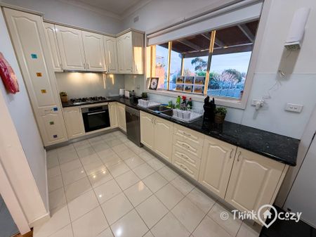 Brunswick West - Photo 5