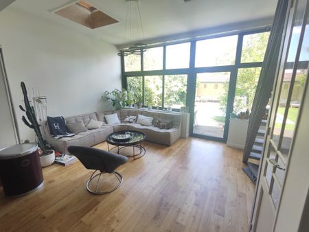 BORDEAUX/MERIGNAC - MAISON FAMILIALE + PISCINE + JARDIN + BOX STATIONNEMENT - Photo 3