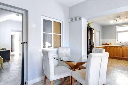 The Street, Long Stratton, Norwich, Norfolk, NR15 - Photo 3