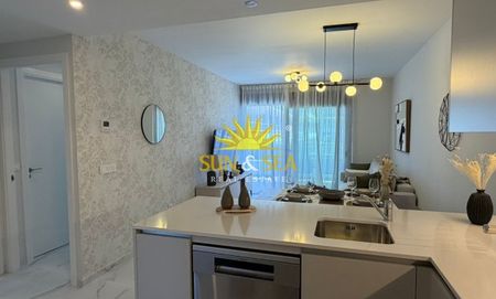 TWO-BEDROOM APARTMENT – TORREVIEJA - Foto 3