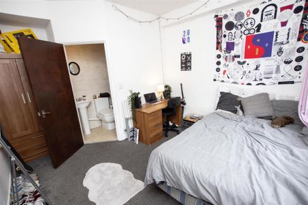 5 bedroom house to rent - Photo 4