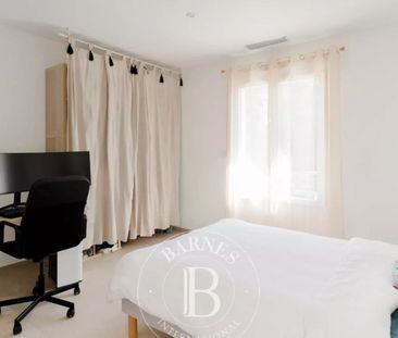 Maison • Exterieurs - Photo 3
