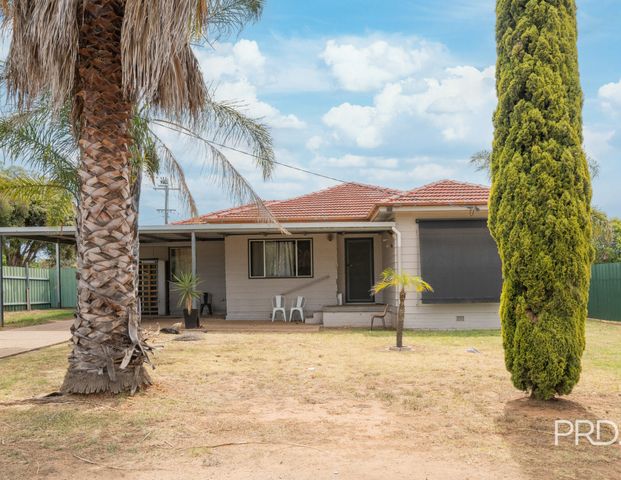 20 Tobruk Street, Ashmont NSW 2650 - Photo 1
