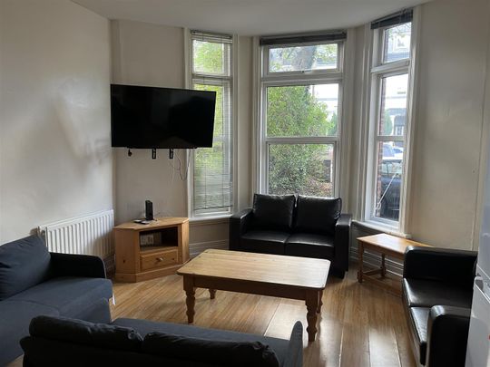 George House, 36 Osborne Road - Photo 1