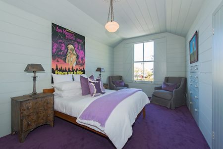 This House is Special! - Photo 2