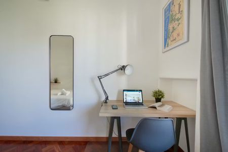 Avenida Luís Bívar, Lisbon, Lisbon 1050-145 - Photo 5