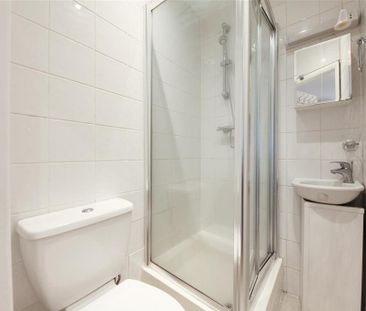 Studio to rent - Photo 6