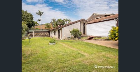 Family home in a great location! - Photo 4