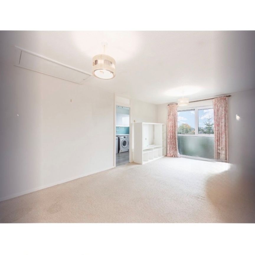 1 Bed Flat, Wren Court, CR0 - Photo 1