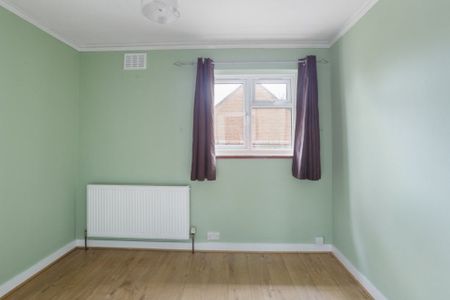 4 bedroom detached house to rent - Photo 2