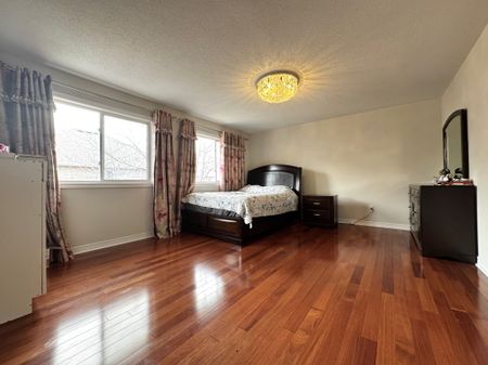 For Lease - 61 Ten Oaks Blvd N/A, Vaughan, Ontario - Photo 5