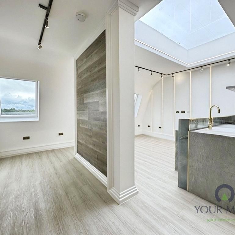 2 bedroom penthouse to rent - Photo 1