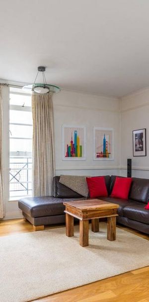 2 bedroom flat to rent - Photo 1