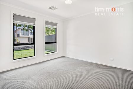 27a Leicester Street West Richmond SA - Photo 2