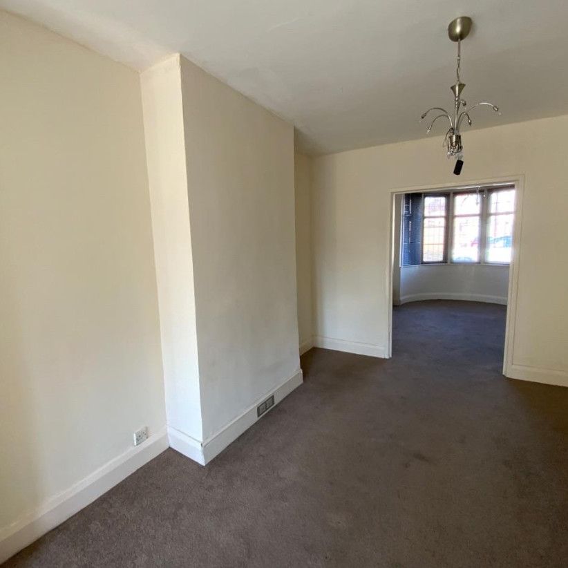 Lavender Avenue, Coundon, Coventry - Photo 1