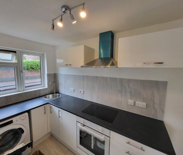 1 Bed Flat, Giralda Close, E16 - Photo 6