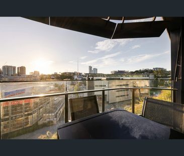 1033 Ann Street, Newstead, Qld 4006 - Photo 3