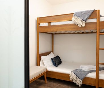 Furnished Executive Lease: Short-Term - Photo 3