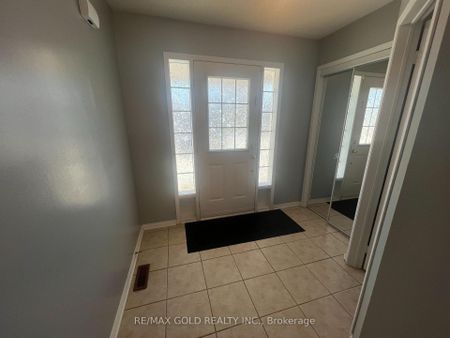 For Lease - 32 Earlsbridge Boulevard Unit# Upper, Brampton, Ontario - Photo 5