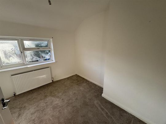 3 bedroom property to rent - Photo 1