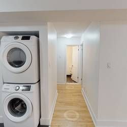 Bright and Spacious 2-bedroom Pet-Friendly Apartment - Photo 4