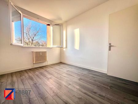 Appartement 3 pièces - 65 m² - Photo 2