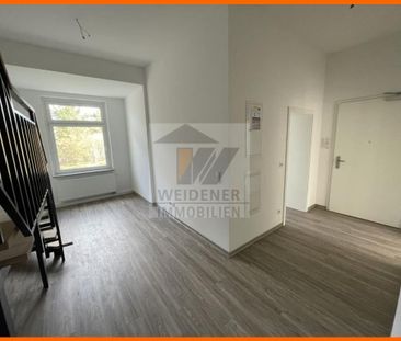 Erstbezug nach Sanierung! 4-Raum-Maisonettewohnung mit Balkon und T... - Photo 1