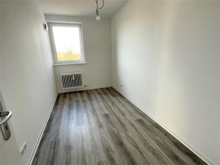 Moderne 3-Zimmer-Etagenwohnung mit Laminat und großem Balkon in Wolfsburg - Photo 2
