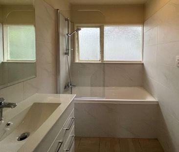 Three bedroom unit for rent - Photo 6