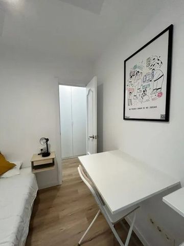 Avinguda de Pérez Galdós, Valencia, Valencian Community 46008 - Photo 5