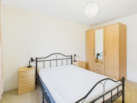 1 bedroom flat to rent - Photo 5