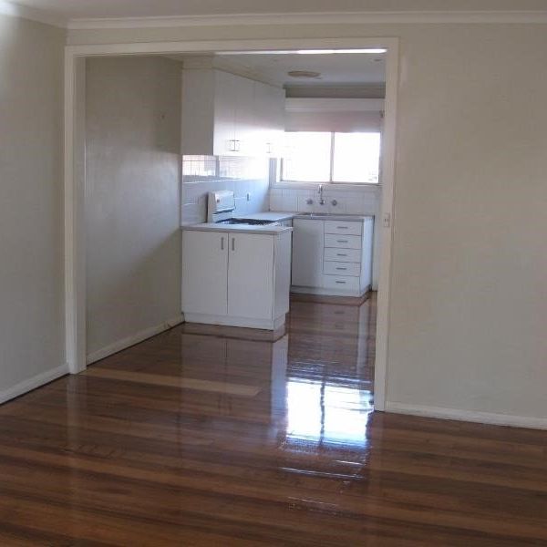 3/14 Athelstane Grove, Ivanhoe - Photo 1