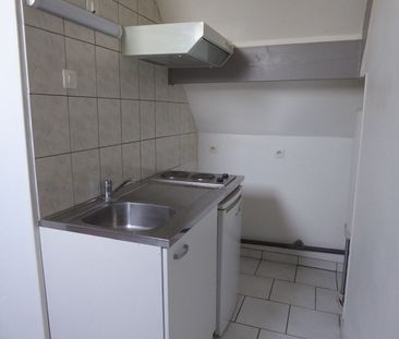 Location appartement 1 pièce, 15.00m², Mennecy - Photo 2