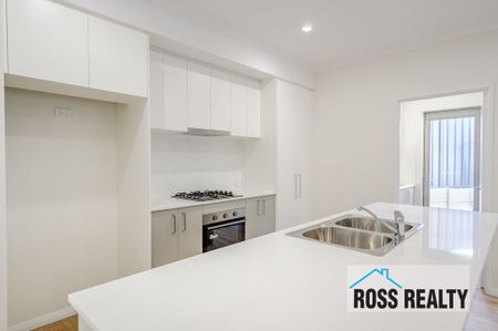 Stylish 3×2 Home for Rent in Woodvale - Photo 4